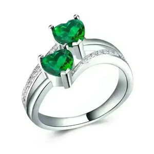 💞925 Silver Plated Green Heart Cut Emerald Exquisite Ring, GPMB1527